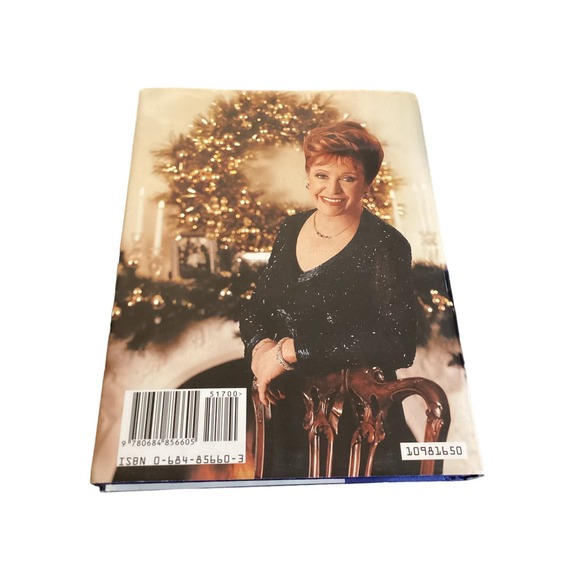 Pre Owned, great condition All Through The Night By: Mary Higgins Clark - Picture 3 of 5